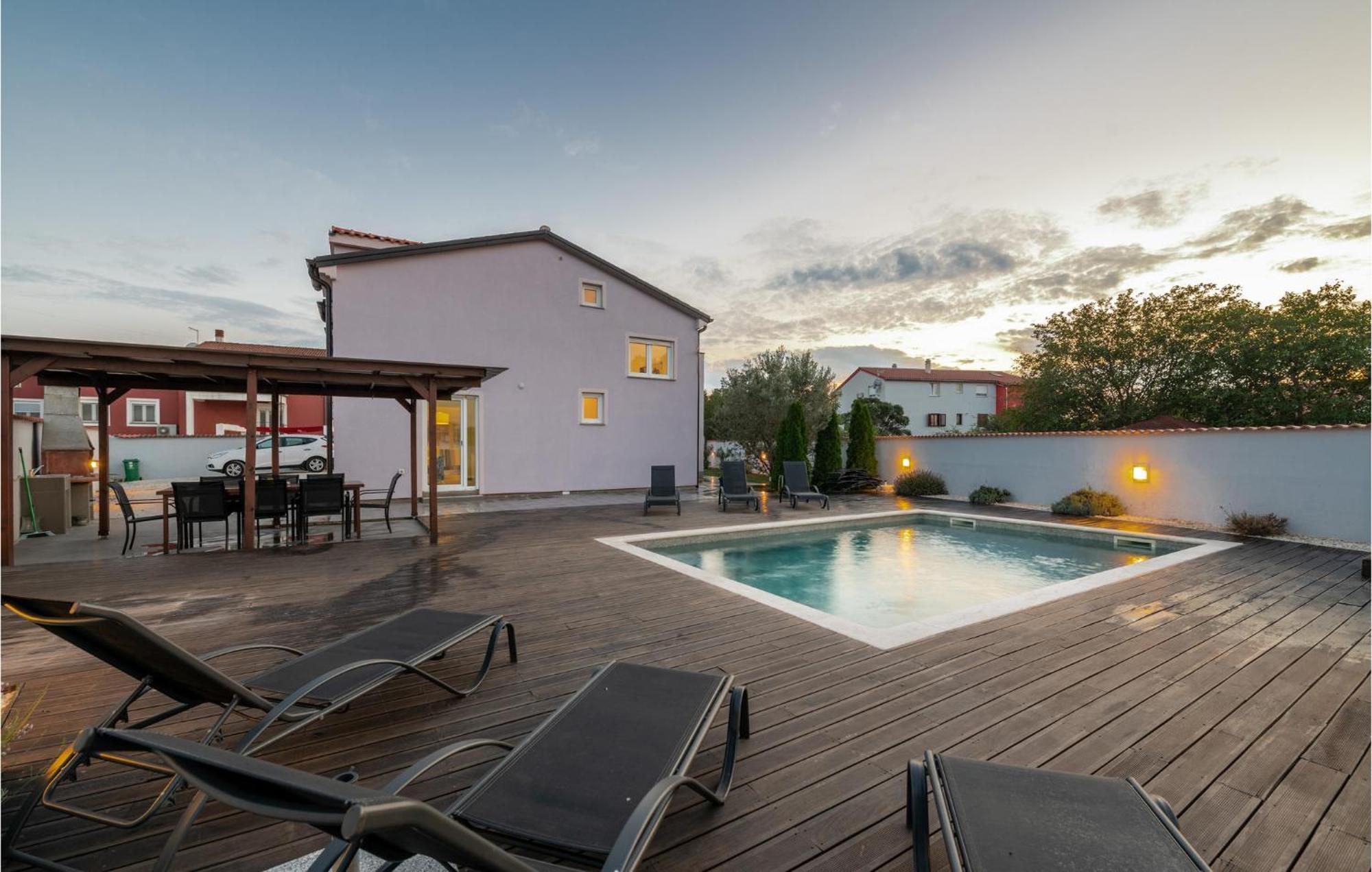 In With Outdoor Swimming Pool